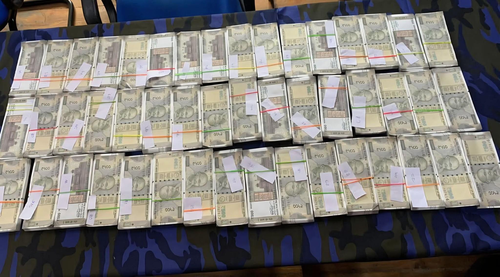 Two arrested in counterfeit currency case