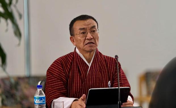 Foreign reserves remain above threshold despite import pressures: FM