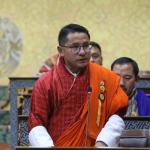 གཞུང་ལུ་ ས་སྒའི་གོང་ཚད་ རྩ་བརྟན་བཟོ་དགོ་པའི་ཞུ་བ།