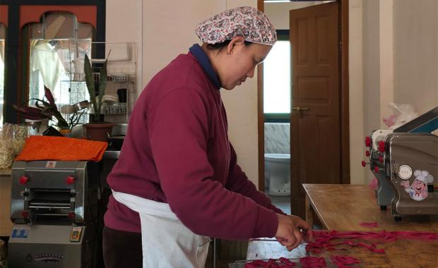 Pioneering organic  glass noodles