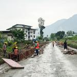 ཆོས་འབྲེལ་ལས་འགུལ་སྦོམ་ཚུ་ལུ་ རྒྱབ་སྐྱོར་འབད་ནིའི་དོན་ལས་ དགེ་ལེགས་ཕུག་དང་ ཕུ་ལ་ཧ་རི་གི་འཁོར་ལམ་ ལེགས་བཅོས་འབད་དོ་ཡོདཔ།