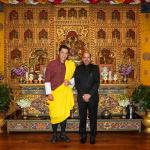 རྒྱ་གར་གྱི་གཞུང་ཚབ་གསརཔ་གིས་ མི་དབང་མཆོག་ལུ་ ངོ་སྤྲོད་ཡིག་ཆ་ཕུལ་ཡོདཔ།