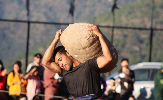 American student wins hearts at Nyagoe competition in Trashigang