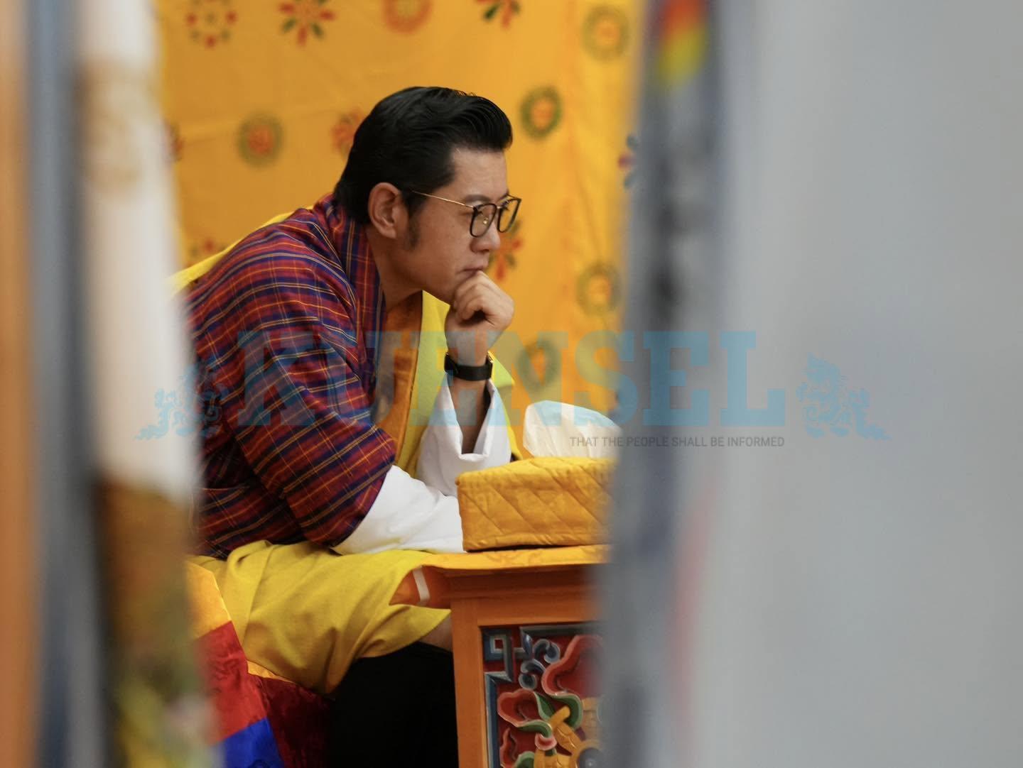 His Majesty The King graced the 17th Convocation of the Royal University of Bhutan at the Royal Institute of Management, Simtokha, today.